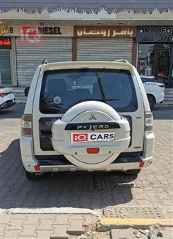 ميتسوبيشي باجيرو
